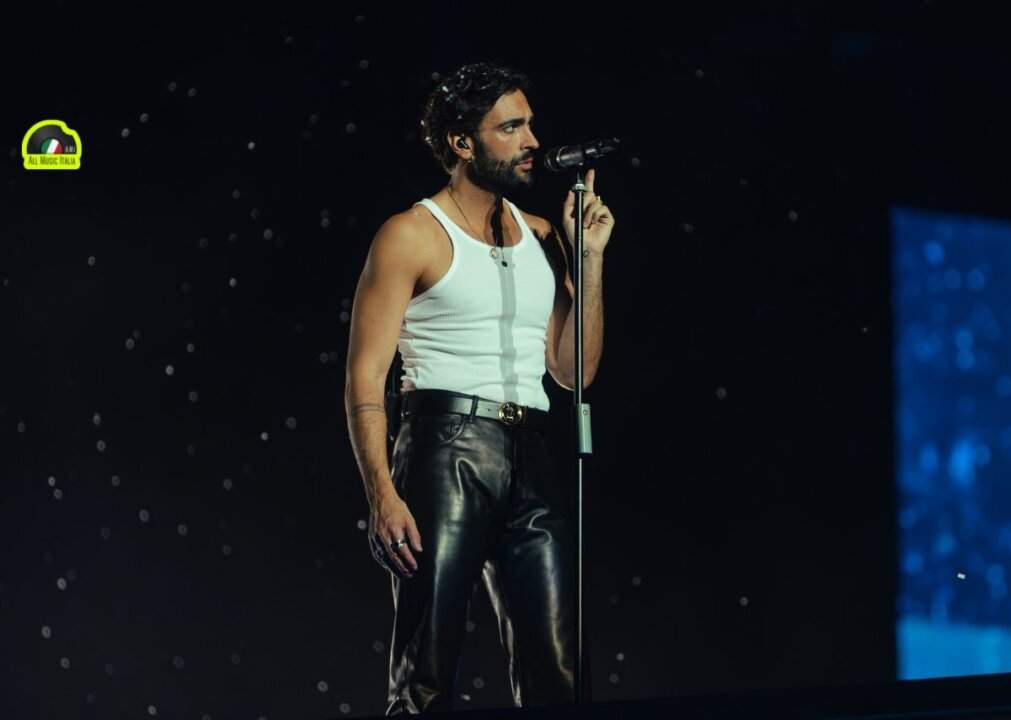Marco Mengoni sul palco